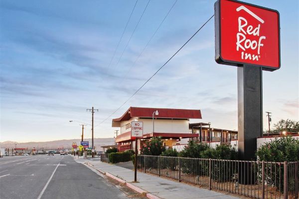 Red Roof Mojave